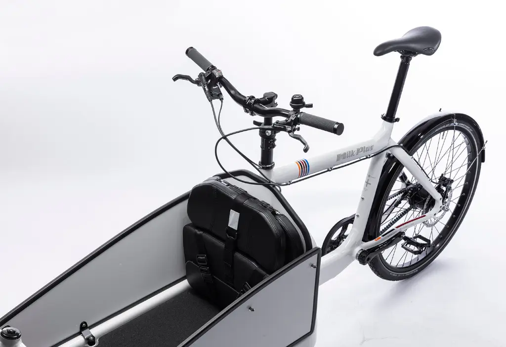 9999-99_foldableSeat_FoldableSeat_MilPlus_BBX_fulBike_Studio_f100491.webp